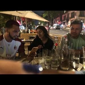 Meet your Posher, Sharon